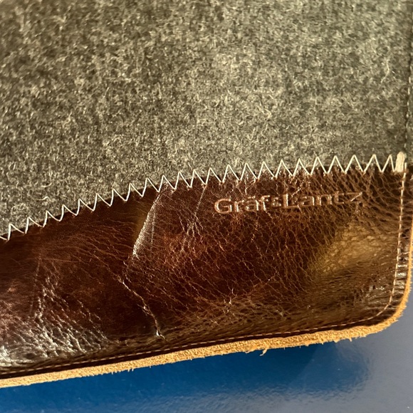 Graf Lantz Jaunt Merino Wool Tote - Picture 2 of 9